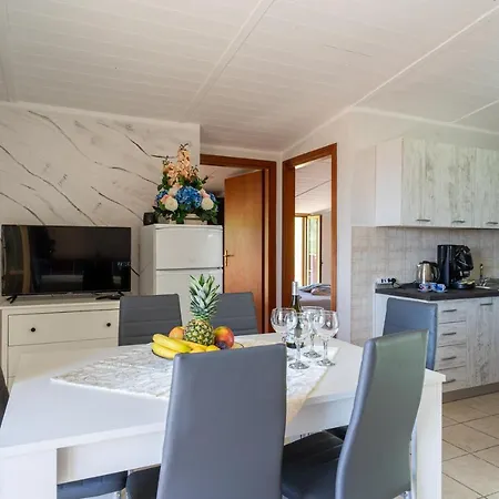 Luxury And Comfort In A Sea View 아파트 스트론골리