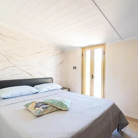 아파트 Luxury And Comfort In A Sea View