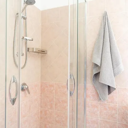 דירה Luxury And Comfort In A Sea View סטרונגולי