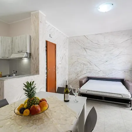 아파트 Luxury And Comfort In A Sea View 스트론골리