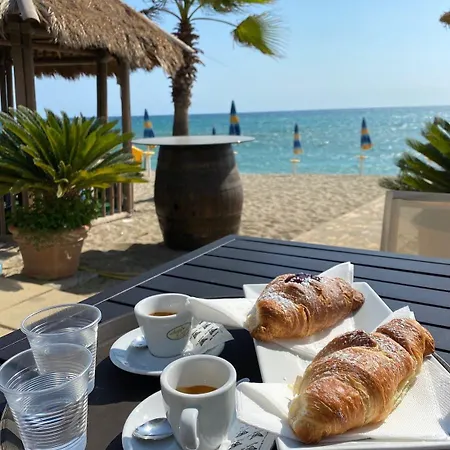 דירה Luxury And Comfort In A Sea View