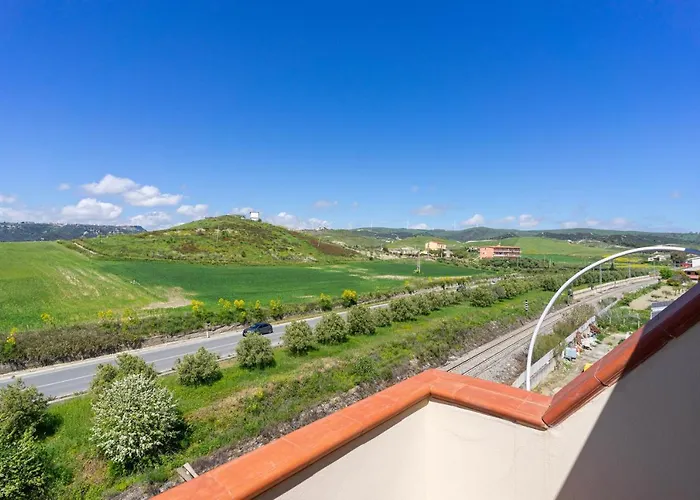 Luxury And Comfort In A Sea View Apartman