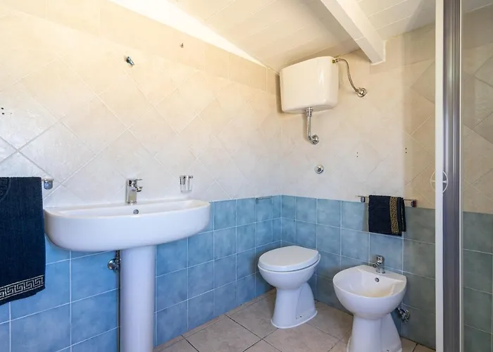 Luxury And Comfort In A Sea View דירה *